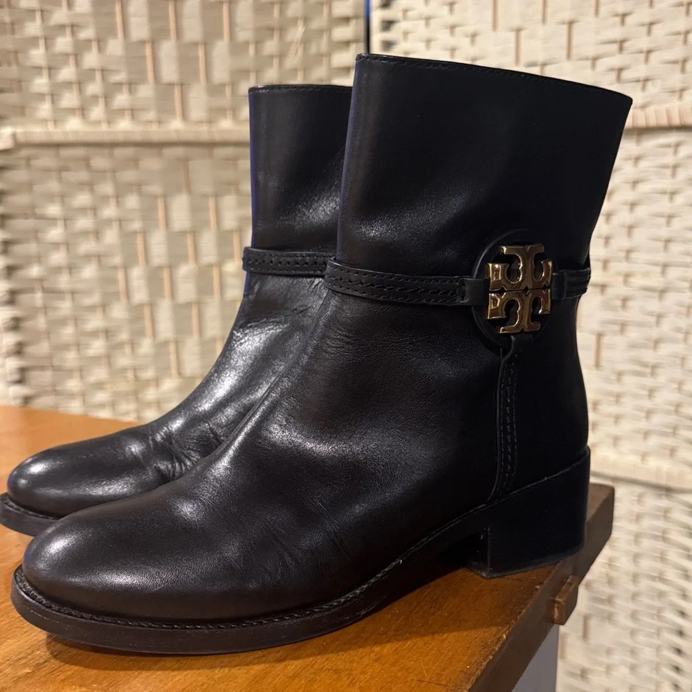 Tory Burch Black Leather Ankle Booties with Gold Logo - Picture 11 of 13